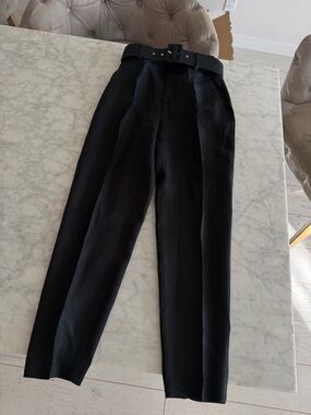 High-Waist Linen Black Tapered Pants with Belt